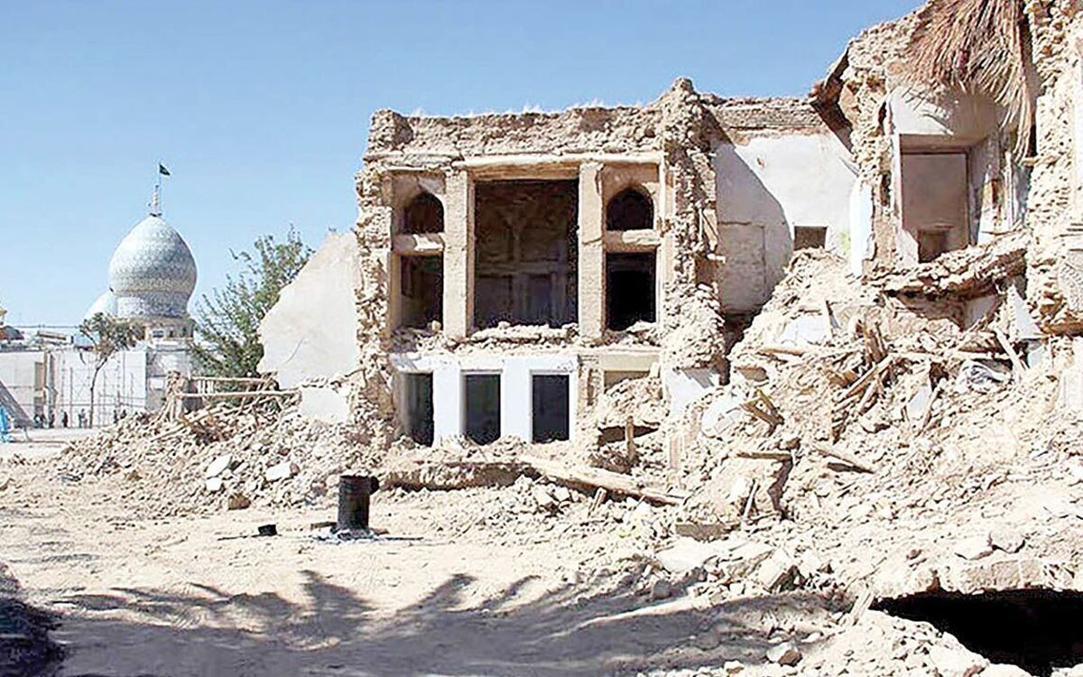 همسر انسیه خزعلی در پشت پرده تخریب بافت تاریخی شیراز برای توسعه‌ی حرم شاهچراغ