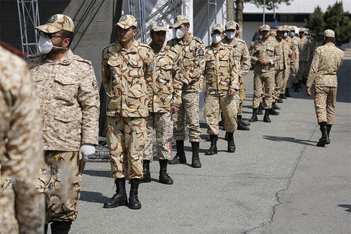 آیا حقوق سربازان در سال ۱۴۰۲ بیشتر می‌شود؟