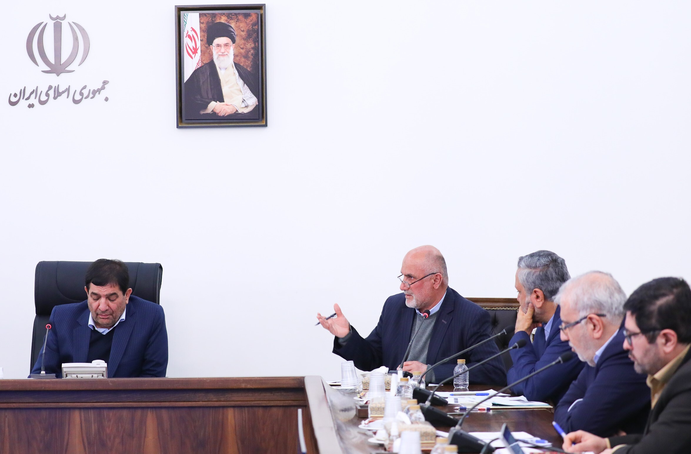 جلسه بررسی و جمع بندی نهایی موضوعات و طرح‌های استان بوشهر