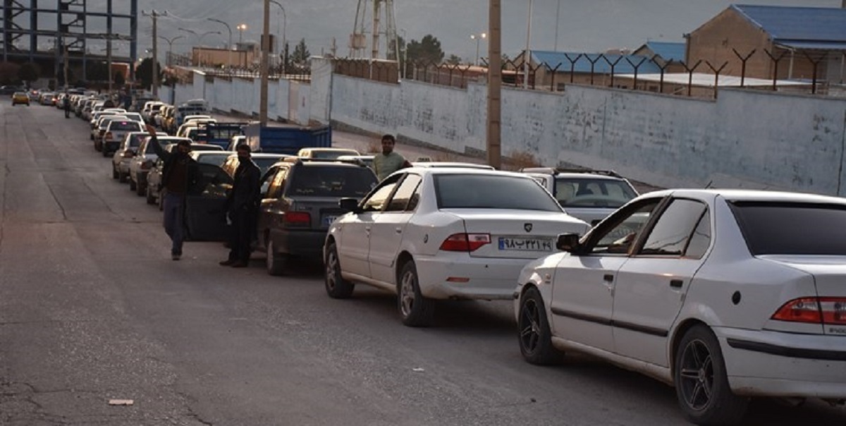 انتظار سه ساعته خودروها برای یک باک CNG