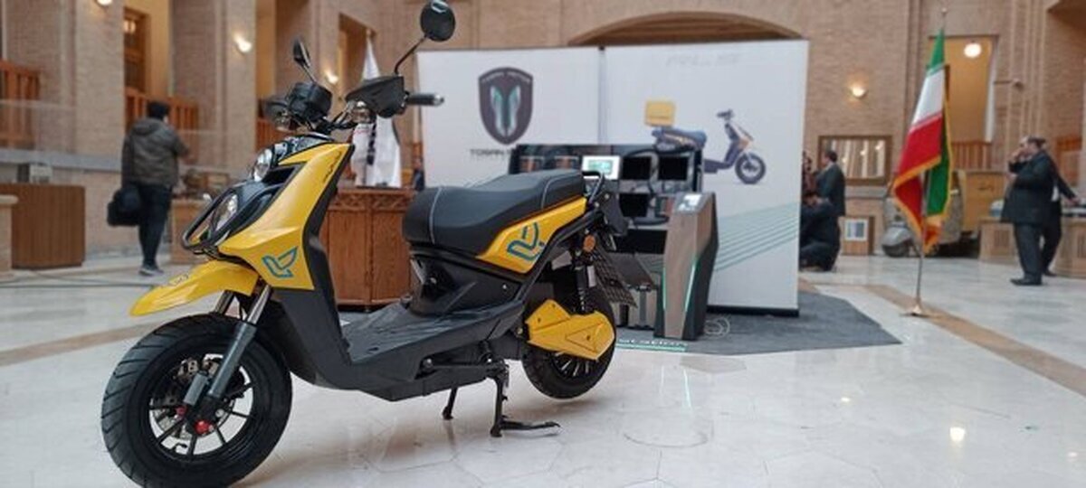 واکنش طنز مجری تلویزیون به وسیله حمل‌ونقل جدید پستچی‌ها +فیلم