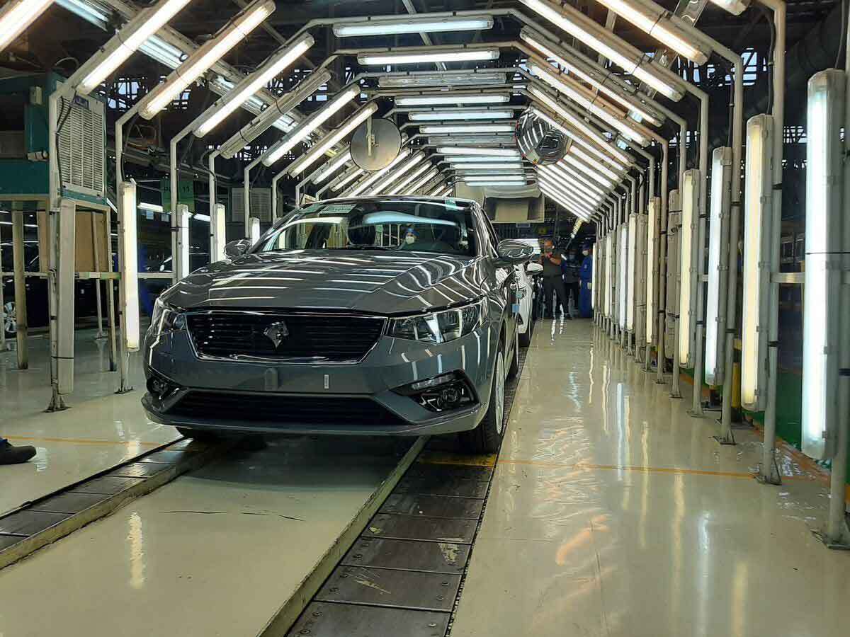 قیمت روز خودروهای داخلی ۶ بهمن ۱۴۰۱ قیمت روز خودروهای داخلی ۶ بهمن ۱۴۰۱