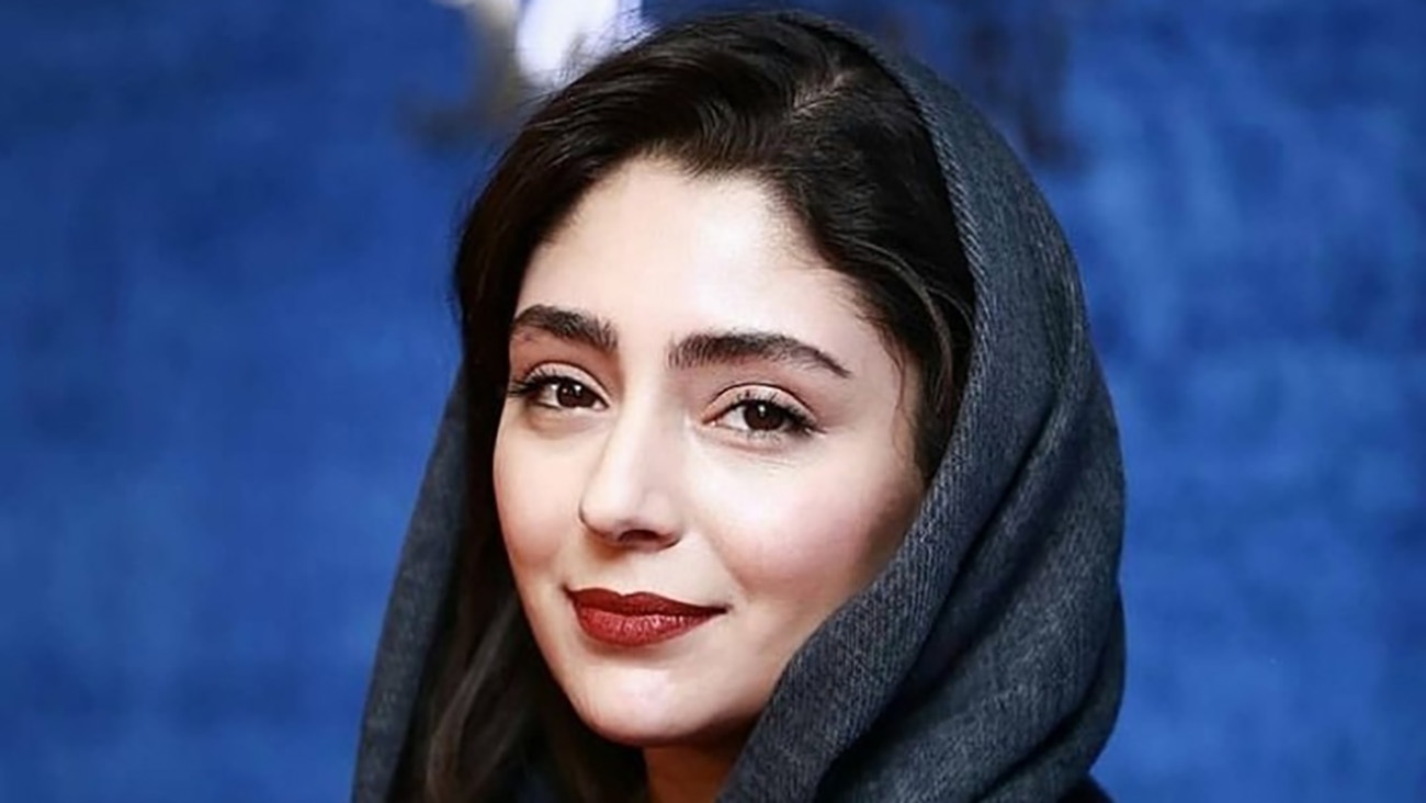 هستی مهدوی فر ممنوع الخروج شد