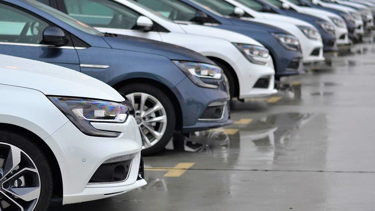 پشت پرده افزایش عجیب قیمت خودروهای خارجی