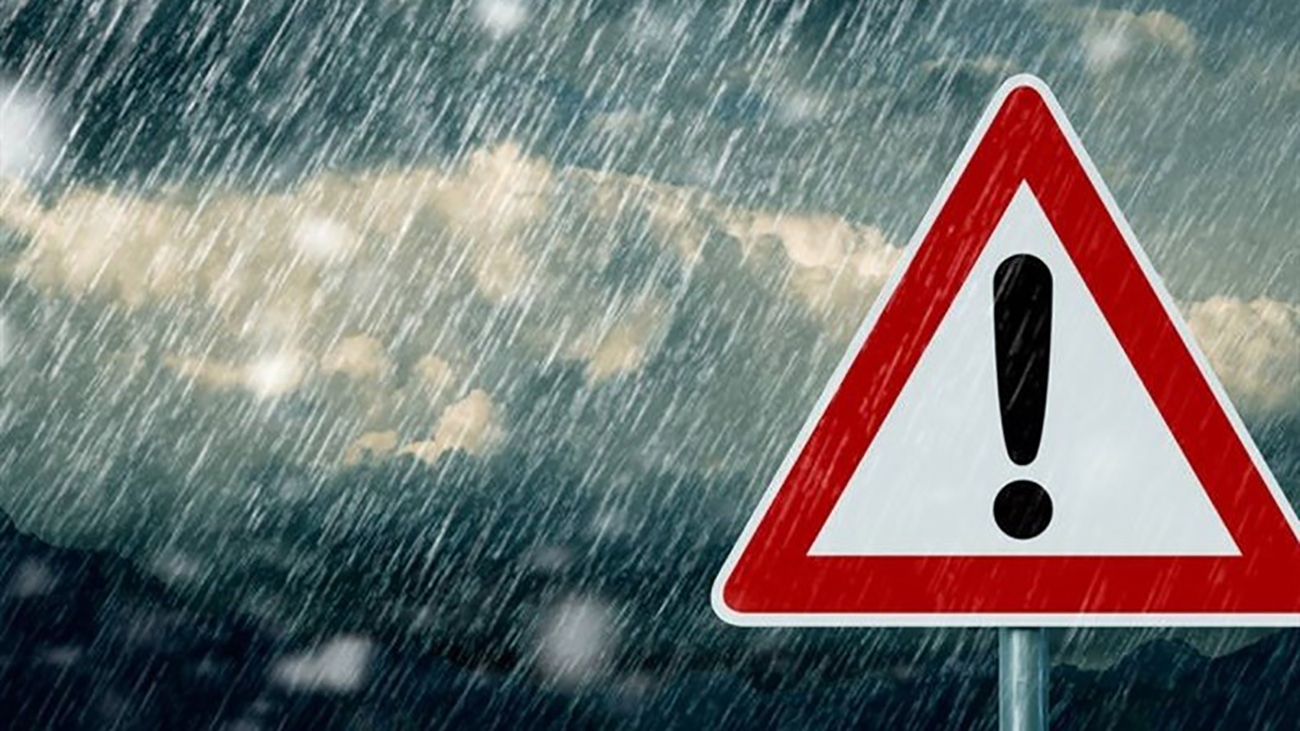 بارش‌های رگباری در ارتفاعات/ از اسکی و کوهنوردی بپرهیزید