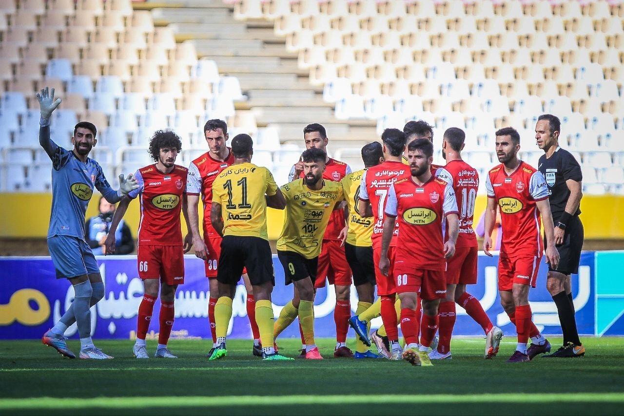 جنجال پرسپولیس و سپاهان پیش از شروع بازی