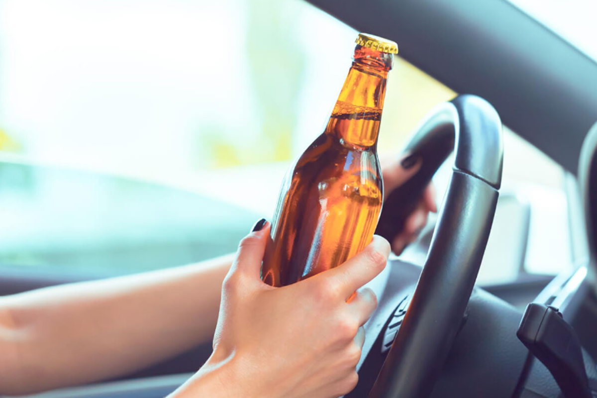 آیا بیمه شخص ثالث خسارت تصادف در حالت مستی را جبران می‌کند؟