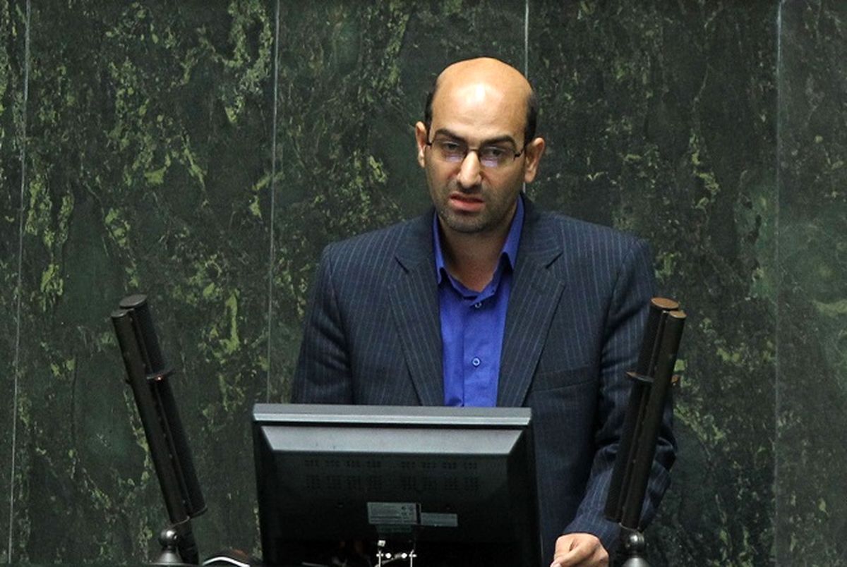 نماینده مجلس: بعضی این تابو را دارند که اعتراض یعنی مقابله با نظام/ از اعتراضات مسالمت‌آمیز نترسیم