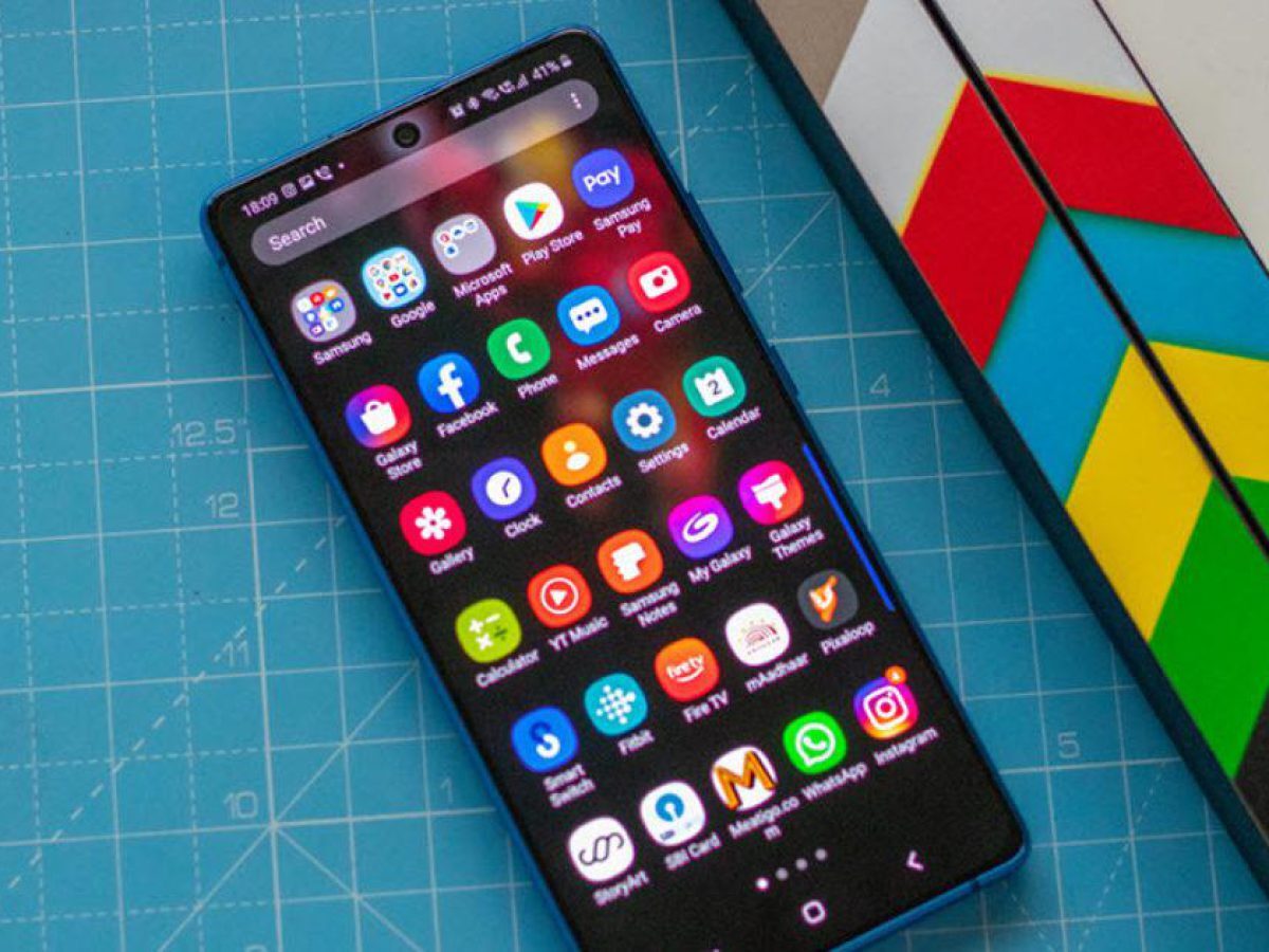 قانون جالب درباره اپلیکیشنهای از پیش نصب شده موبایل قانون جالب درباره اپلیکیشنهای از پیش نصب شده موبایل