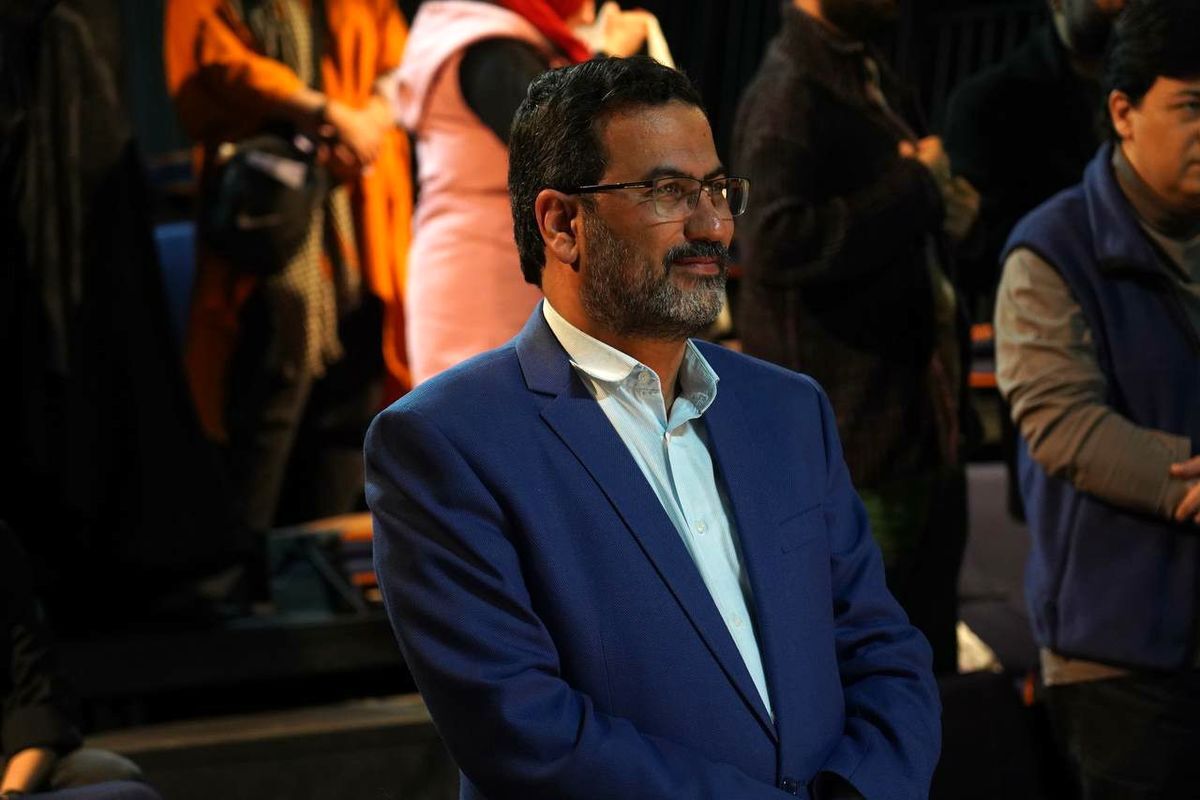 سوء قصد به معاون وزیر