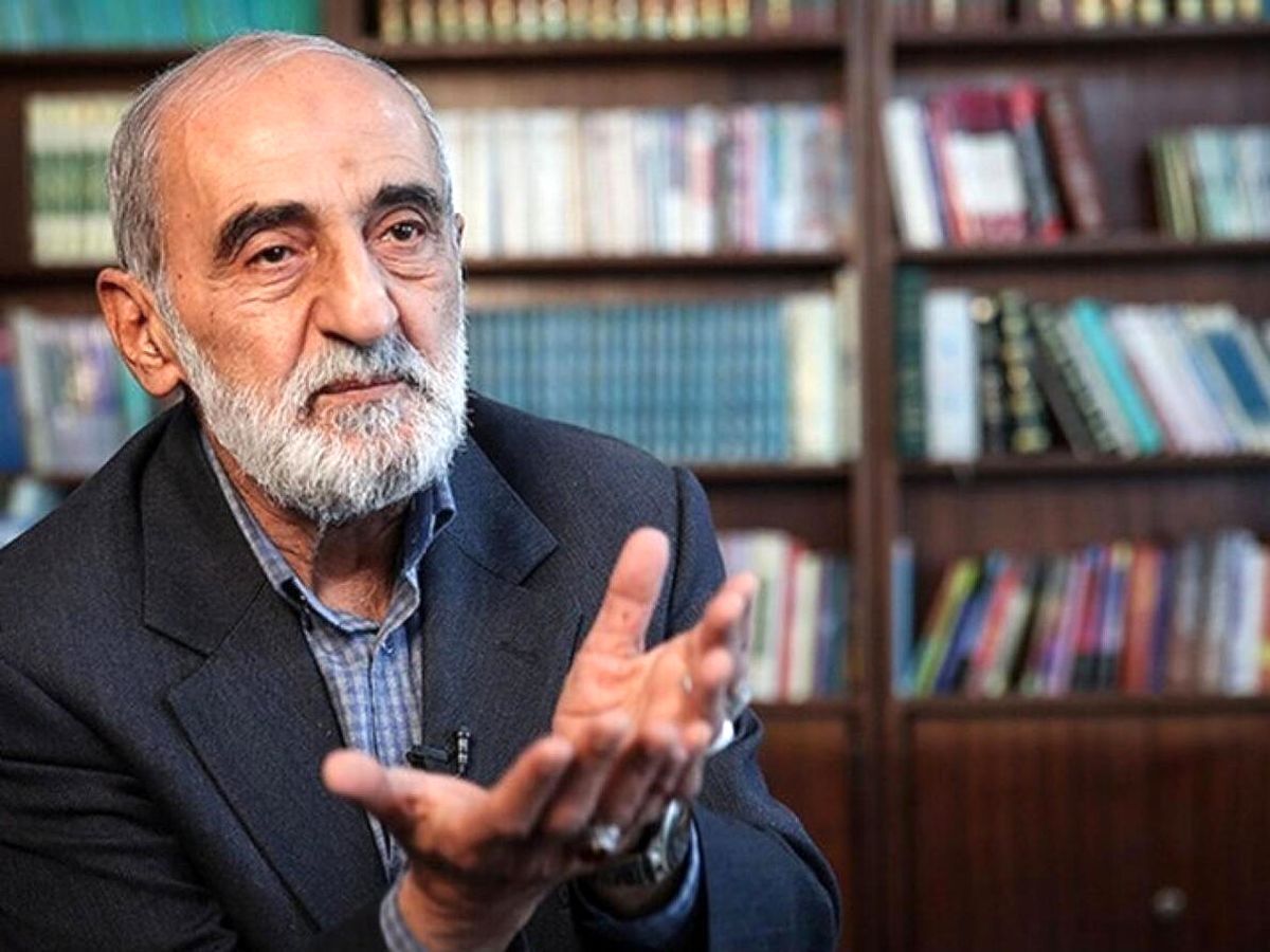 هشدار شریعتمداری برای ورود افراد خودسر: بعید نیست مردم برای مقابله با هنجار شکنی «کشف‌حجاب» دست به کار شوند