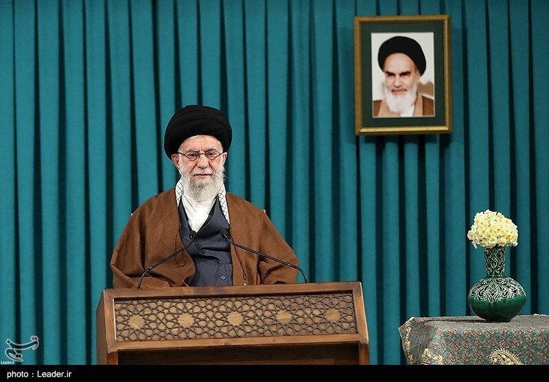 آیت الله خامنه‌ای