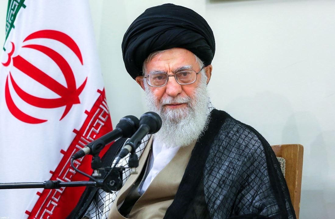 کسی نباید در فضای مجازی و غیر از آن، بگوید جمهوری اسلامی برای خود دشمن میتراشد کسی نباید در فضای مجازی و غیر از آن، بگوید جمهوری اسلامی برای خود دشمن میتراشد