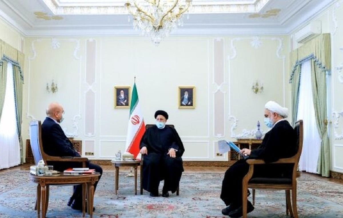 تصویب پیشنهاد بانک مرکزی برای دریافت اختیارات لازم مهار ارز تصویب پیشنهاد بانک مرکزی برای دریافت اختیارات لازم مهار ارز