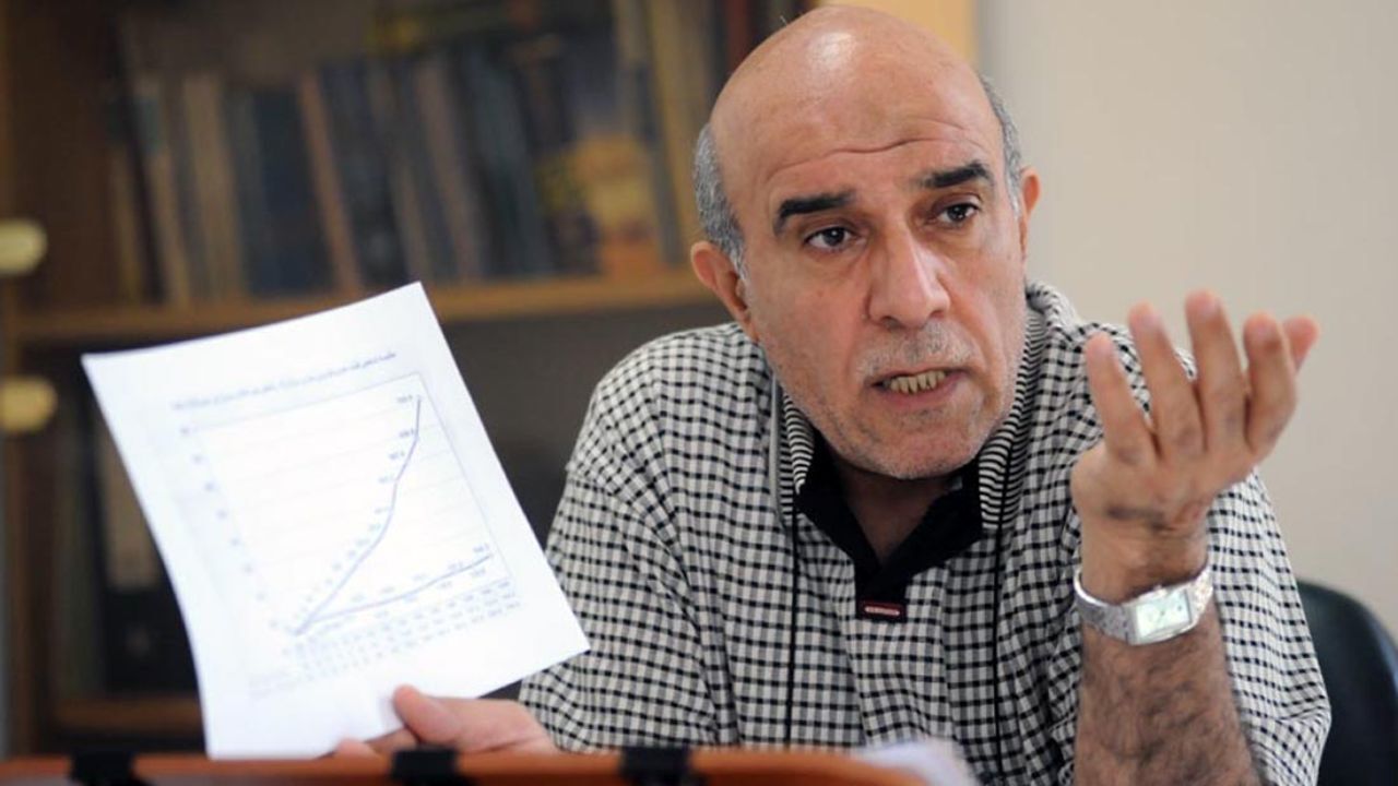 شرایط ثبت‌نام خودرو‌های وارداتی، باز گذاشتن دست دلالان است