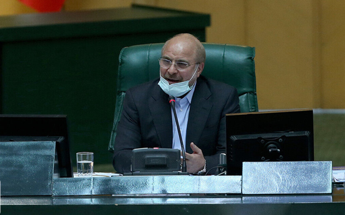 قالیباف: دولت در اجرای قانون رتبه‌بندی معلمان تسریع کند