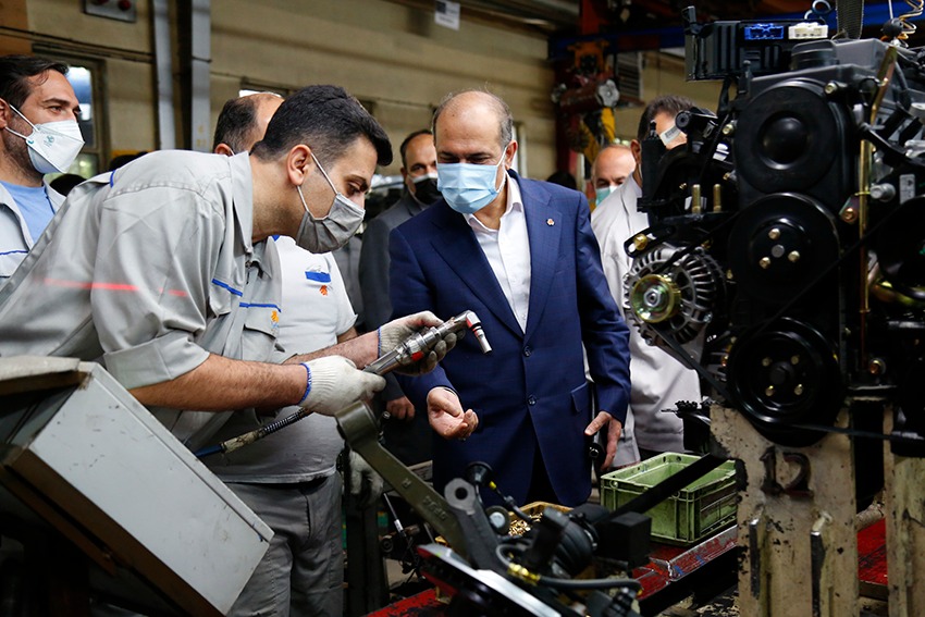 نیروی انسانی مهم‌ترین رکن تولید خودرو است/ عرضه ۳ محصول جدید در بازار