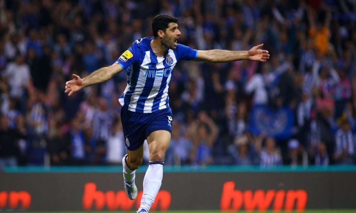 اتفاق عجیب در مورد مهدی طارمی اتفاق عجیب در مورد مهدی طارمی