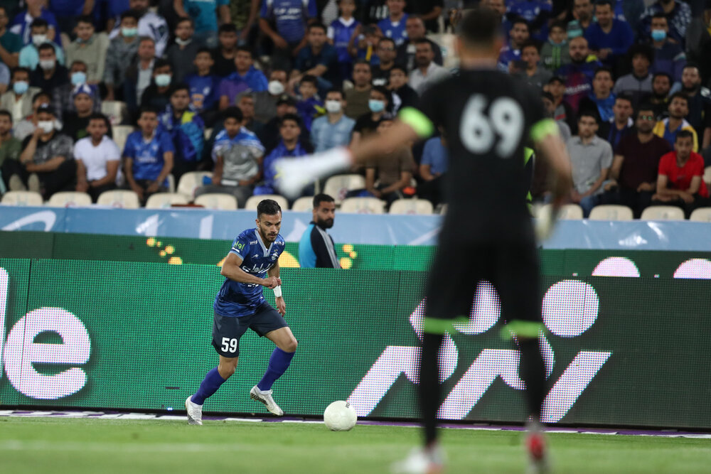 خرید جنجالی مجیدی و یک ارسال علیه انتقادات + عکس خرید جنجالی مجیدی و یک ارسال علیه انتقادات + عکس