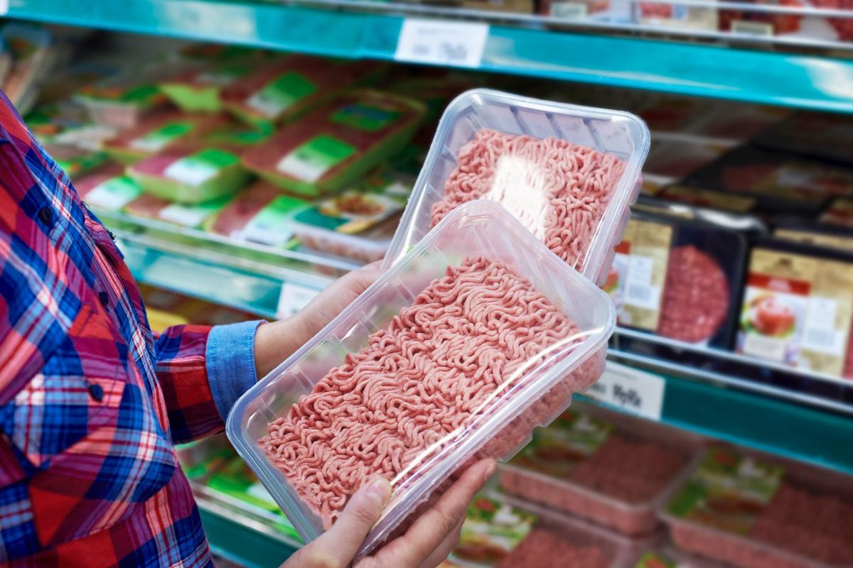 سرانه مصرف گوشت در ایران نصف شد