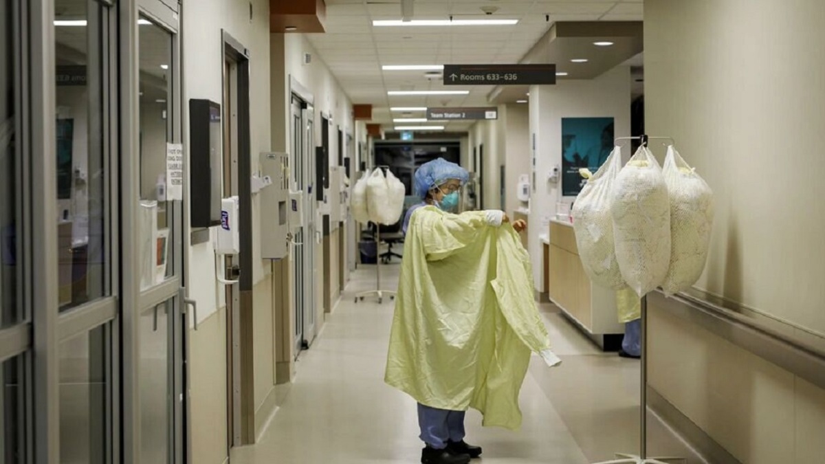 بررسی موارد ابتلا به 