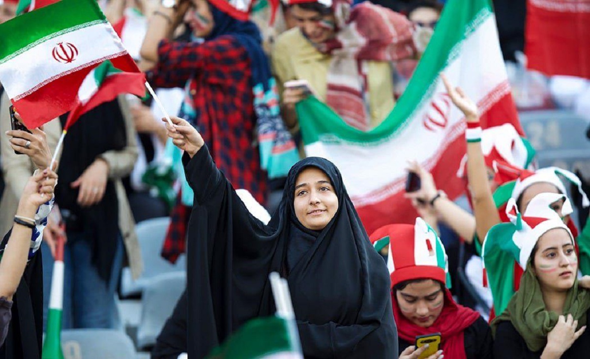 زمان حضور بانوان در ورزشگاه‌ 