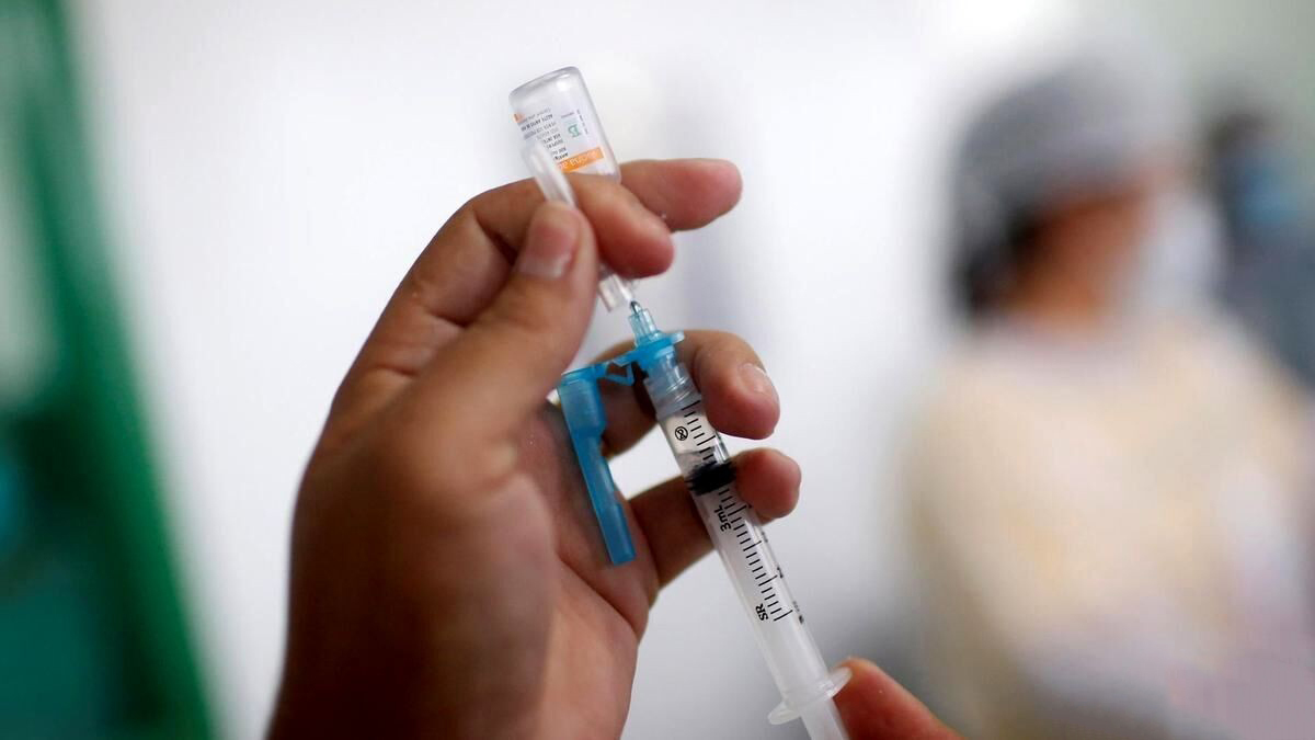 تزریق دز چهارم واکسن به گروههای پرخطر تزریق دز چهارم واکسن به گروههای پرخطر