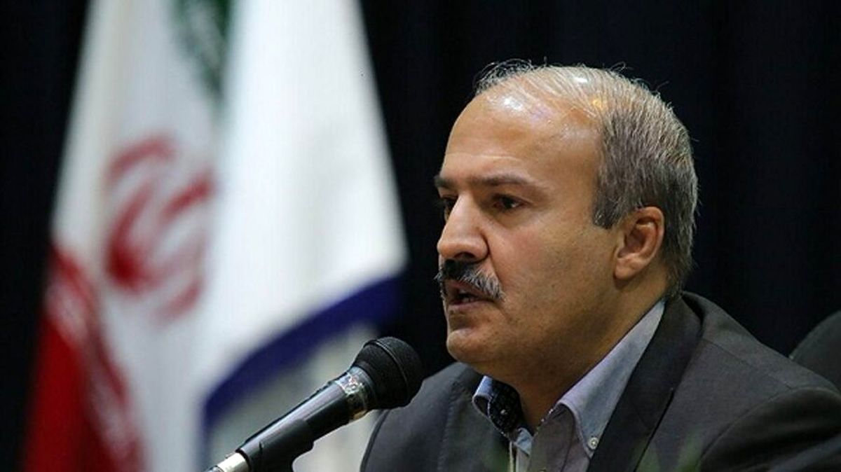 نماینده ادوار مجلس: رویکرد نمایندگان مجلس یازدهم، قانونهای چکشی و نطقهای نمایشی است نماینده ادوار مجلس: رویکرد نمایندگان مجلس یازدهم، قانونهای چکشی و نطقهای نمایشی است