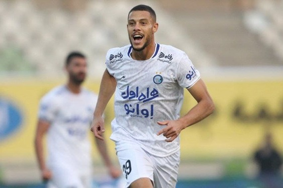 جدایی رودی ژستد از استقلال