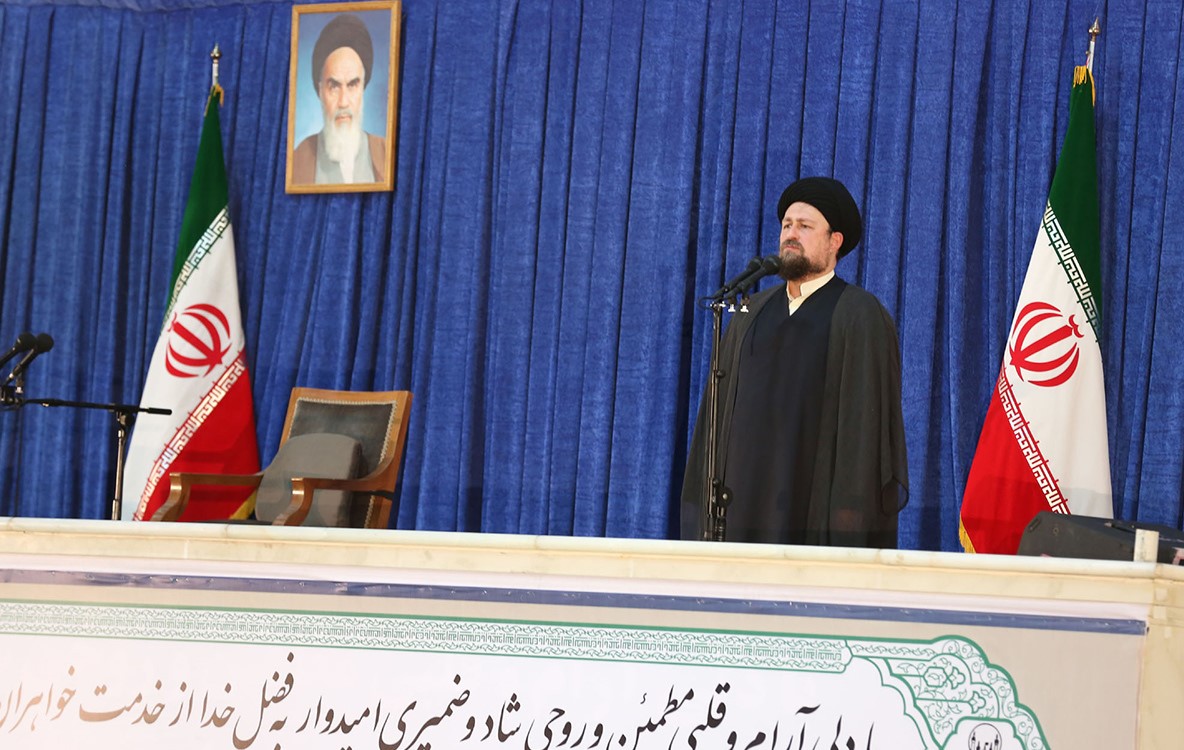 عقبه فکری حمله کنندگان به سید حسن خمینی در حرم امام چه کسانی هستند؟/ تندروهای که به تذکر فرمانده بیاعتنا هستند عقبه فکری حمله کنندگان به سید حسن خمینی در حرم امام چه کسانی هستند؟/ تندروهای که به تذکر فرمانده بیاعتنا هستند