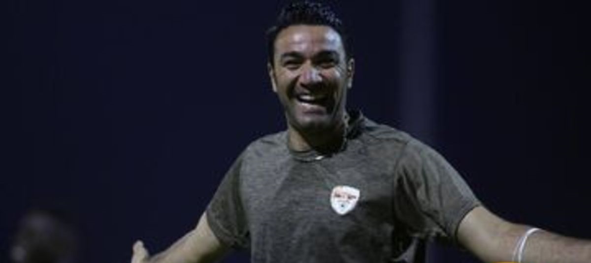 جواد نکونام