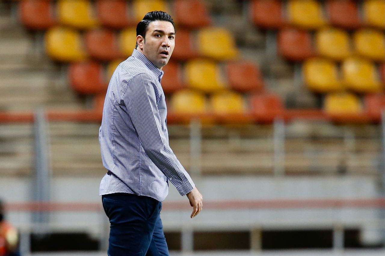 جواد نکونام