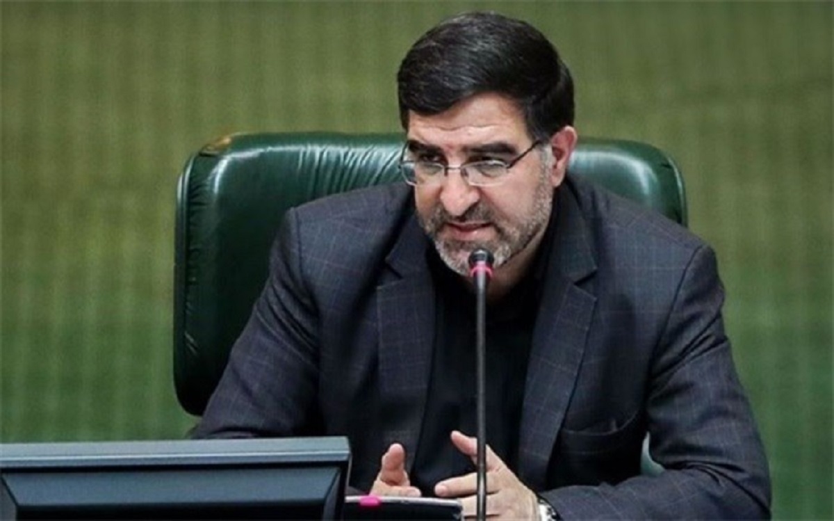 دولت باید کالابرگ بدهد، اما هنوز سوئیچهای بانک مرکزی آماده نیست/ امکان دارد کالابرگ بعد از شهریور عملی شود دولت باید کالابرگ بدهد، اما هنوز سوئیچهای بانک مرکزی آماده نیست/ امکان دارد کالابرگ بعد از شهریور عملی شود