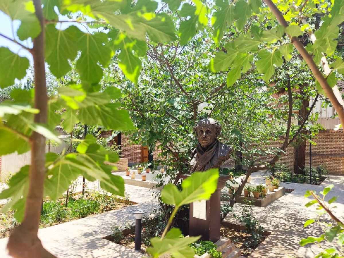 خانه موزه نیما یوشیج