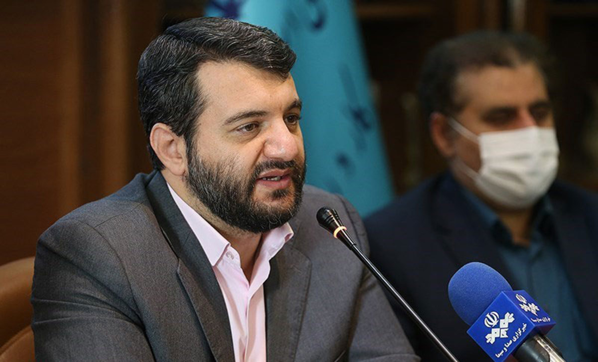 روزنامه حامی دولت خطاب به رئیس جمهور: جلوی وزیر رفاه را بگیرید