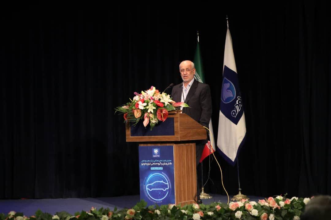 رییس کمیسیون صنایع و معادن مجلس: انتظار از ایران خودرو استفاده از ظرفیت‌های بخش خصوصی است