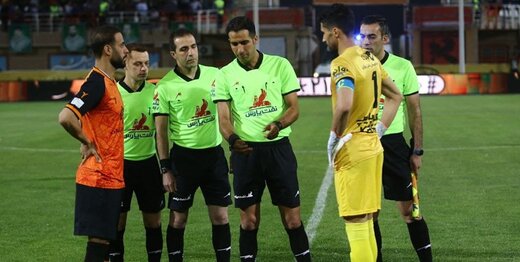 داور پنالتی استقلال را ندید
