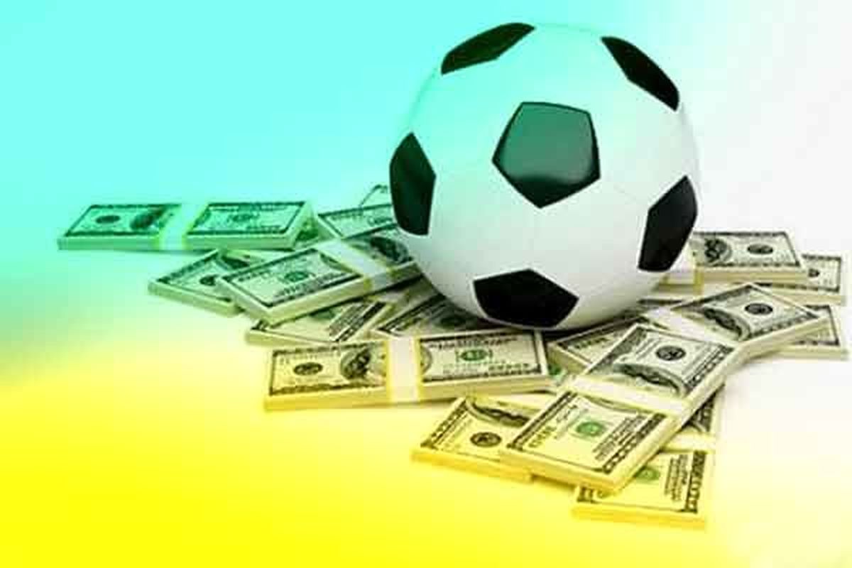 قرارداد فوتبالیست‌ها