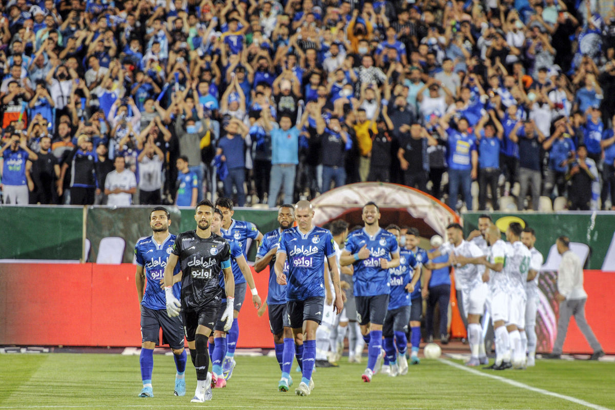 تعیین و تکلیف استقلال برای سازمان لیگ/ دوشنبه یا پنجشنبه بازی کنیم!