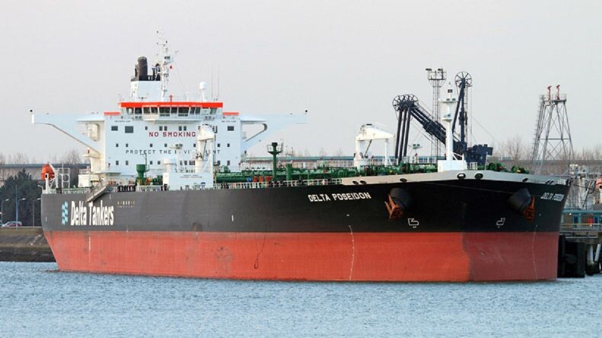 درخواست فرانسه از ایران برای آزادسازی دو نفتکش توقیف شده یونانی