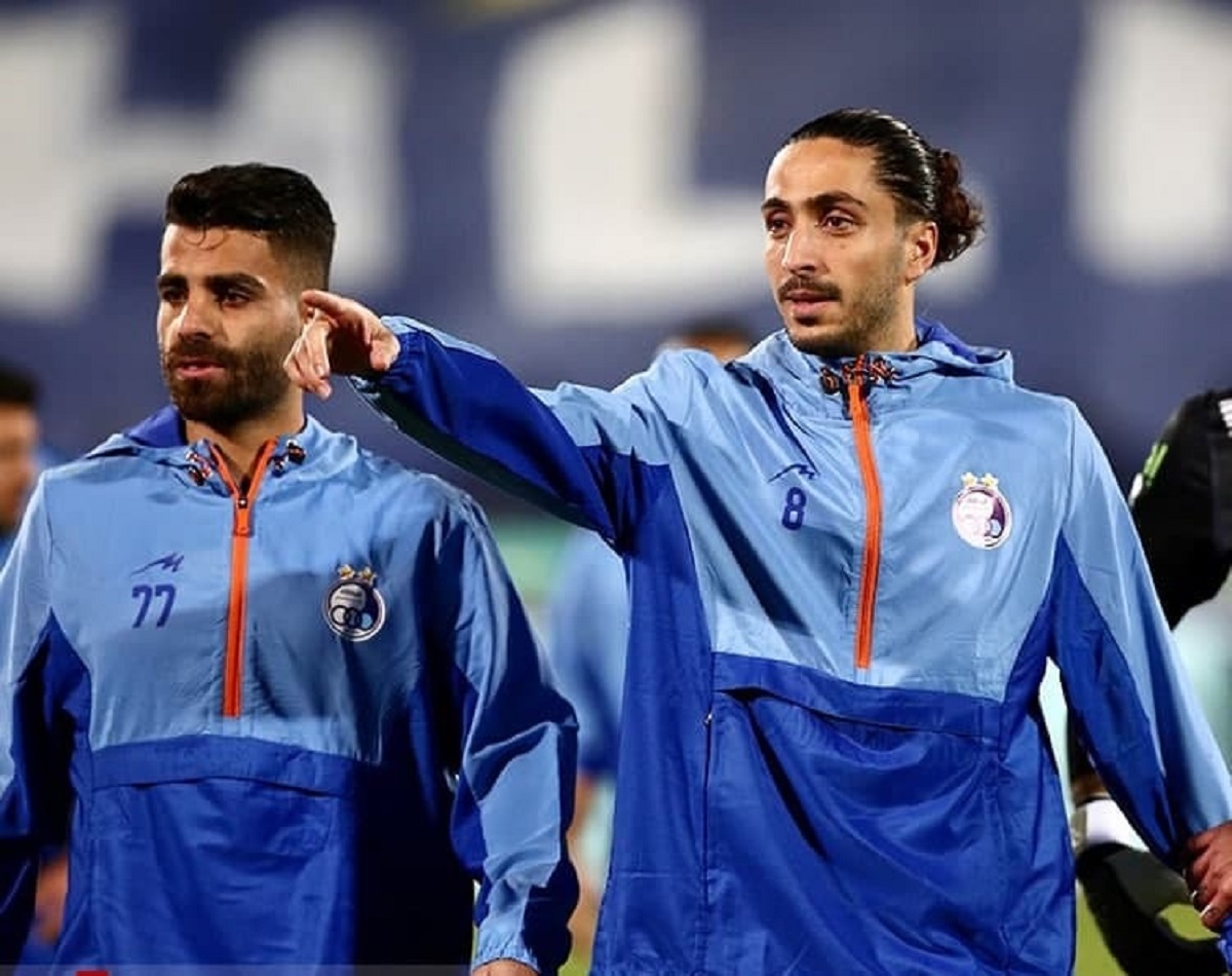 سربازهای استقلال در جشن قهرمانی شرکت می کنند؟ سربازهای استقلال در جشن قهرمانی شرکت می کنند؟