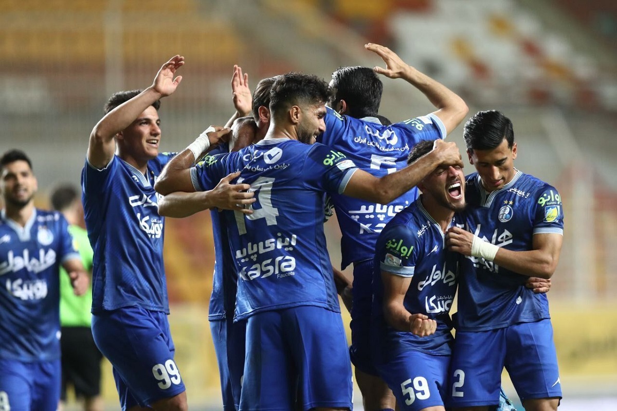 قرارداد بازیکنان استقلال