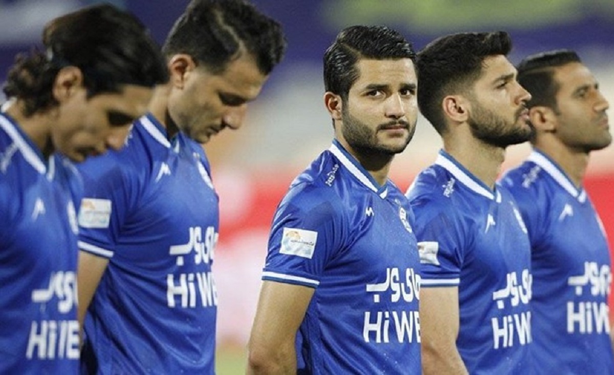 قرارداد بازیکنان استقلال