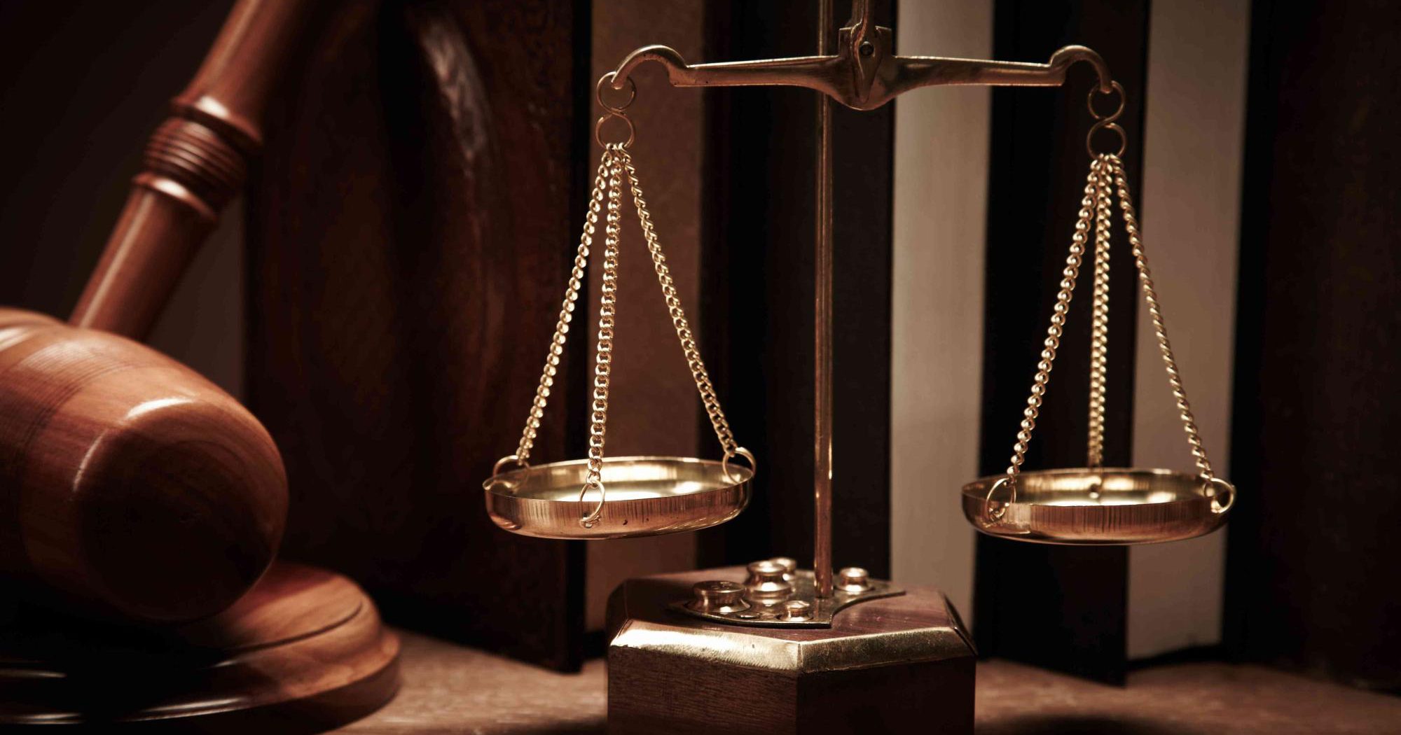 آیا پدر و مادر می‌توانند ارث فرزند خود را کم یا زیاد کنند؟