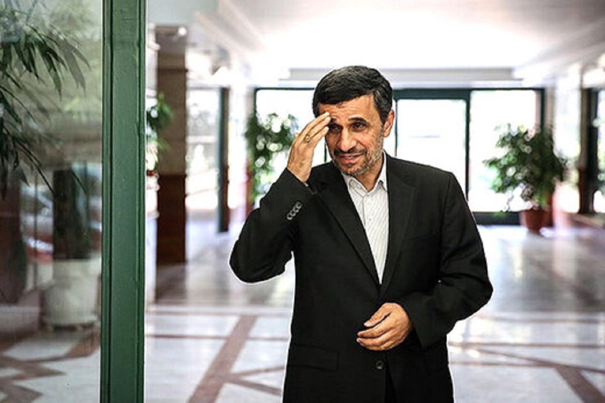 احمدی نژاد: همه ما فکر می‌کردیم که با این انقلاب، همه چیز انسانی جلو می‌رود