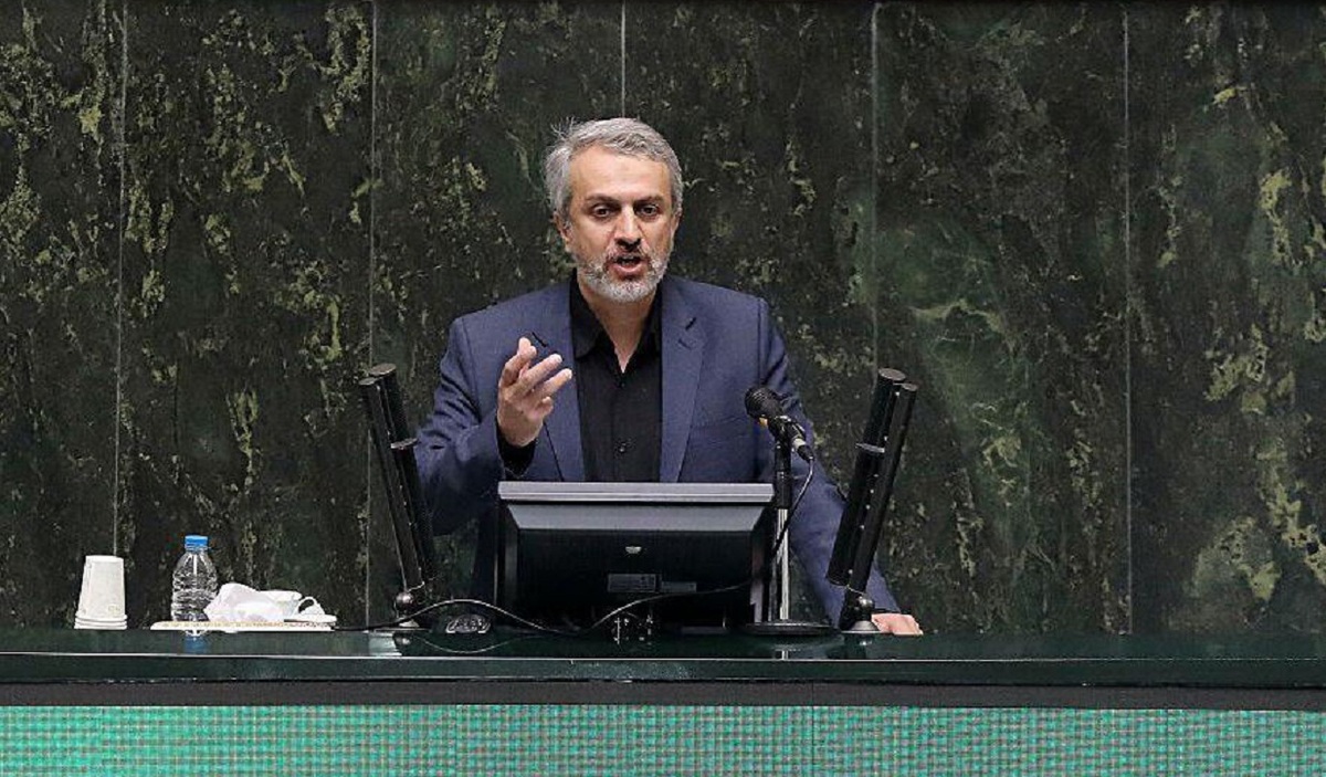 امضا‌های استیضاح وزیر صمت از حد نصاب افتاده است؟