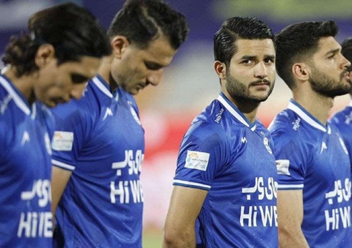 قرارداد بازیکنان استقلال