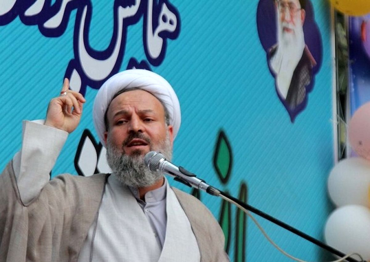 دبیر ستاد امر به معروف قم: باید قلم پای هرکس که قصد تعرض به حجاب را دارد خرد کرد