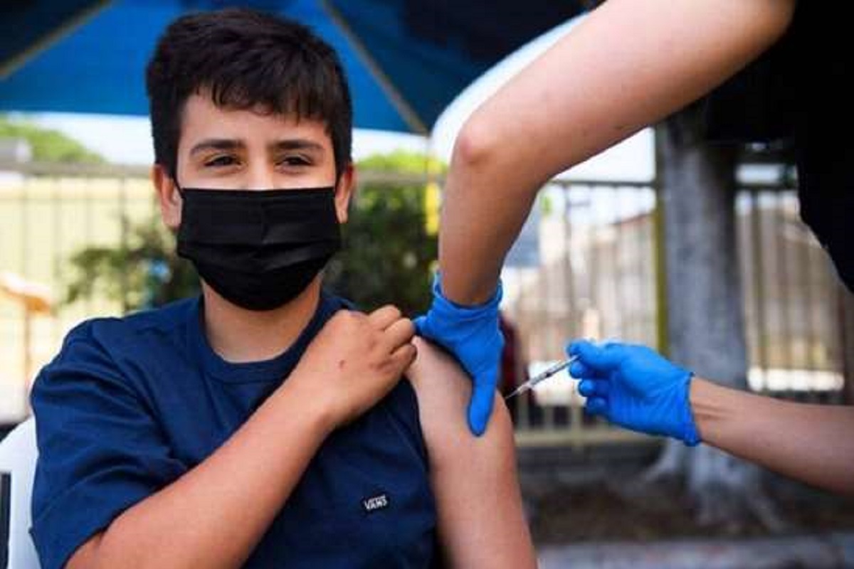 واکسیناسیون دانش آموزان