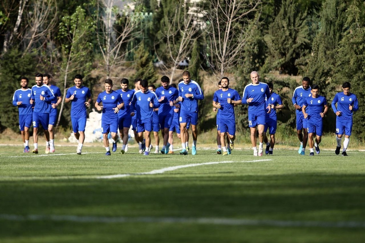 قرارداد بازیکنان استقلال